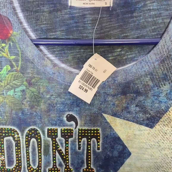 Don't Mess With Texas Women's Floral Shirt - Picture 2 of 3